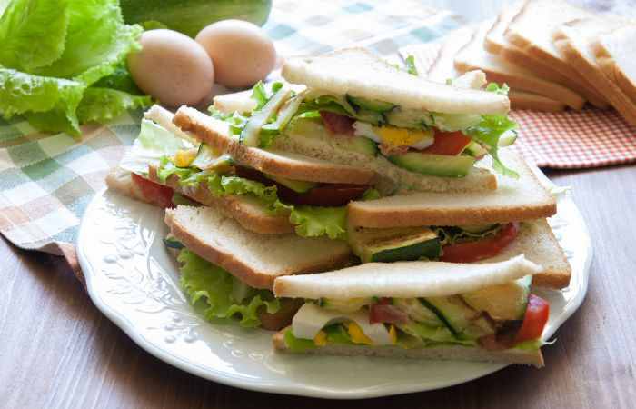 high tea veg sandwich sri manakula vinayagar catering service